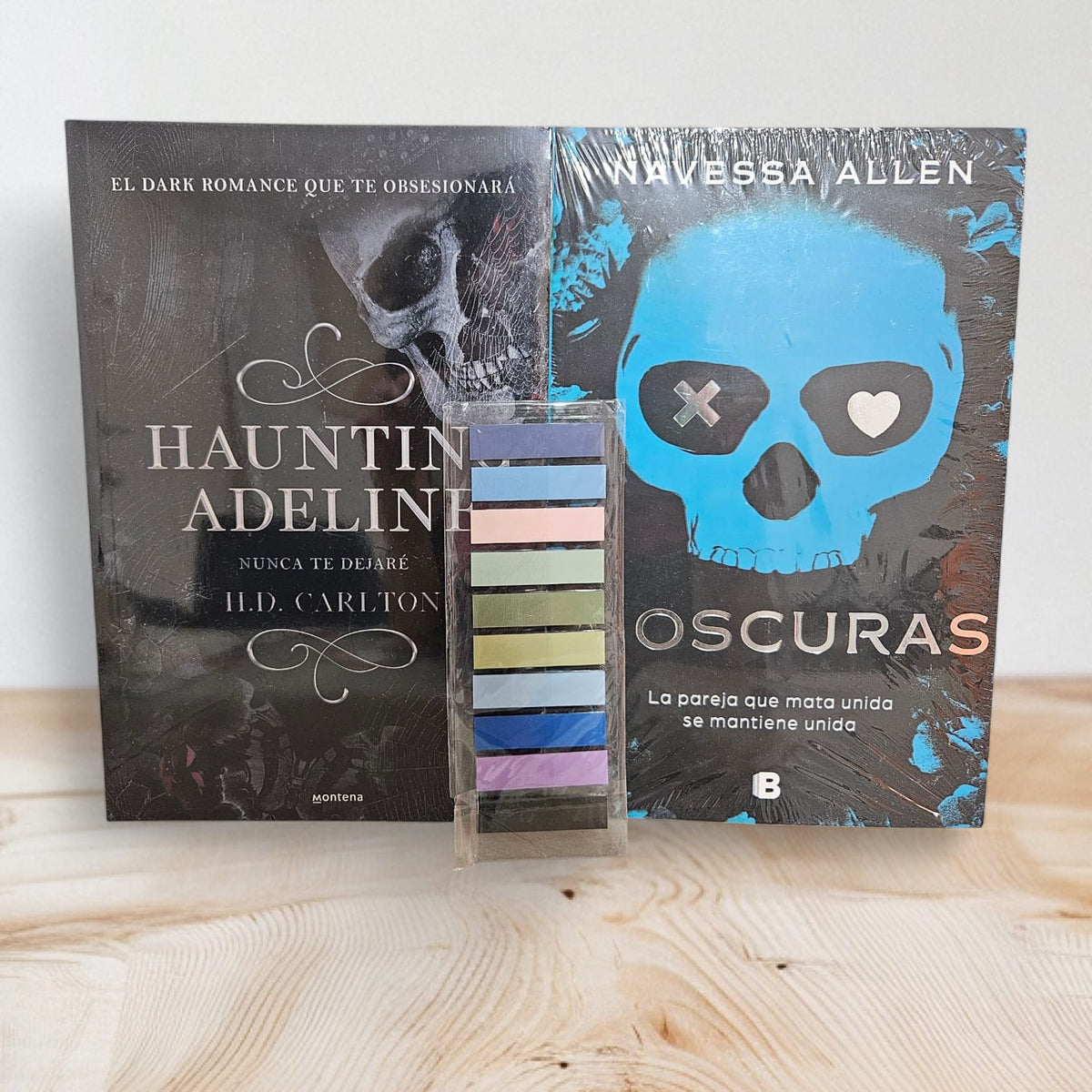 Haunting Adeline + A Oscuras + Postits Set