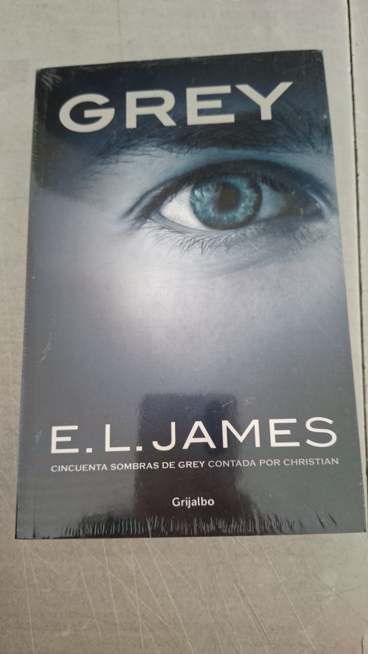 GREY E.L James